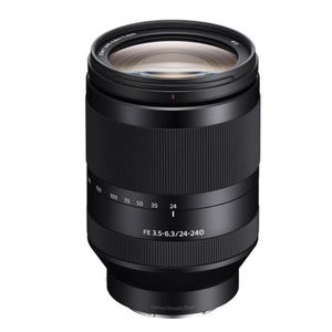 Sony FE 24-240mm f/3.5-6.3 OSS Lens plus accessories EUC